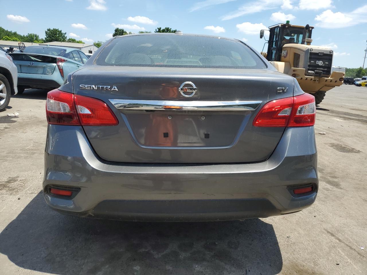 3N1AB7AP2JL620438 2018 Nissan Sentra S