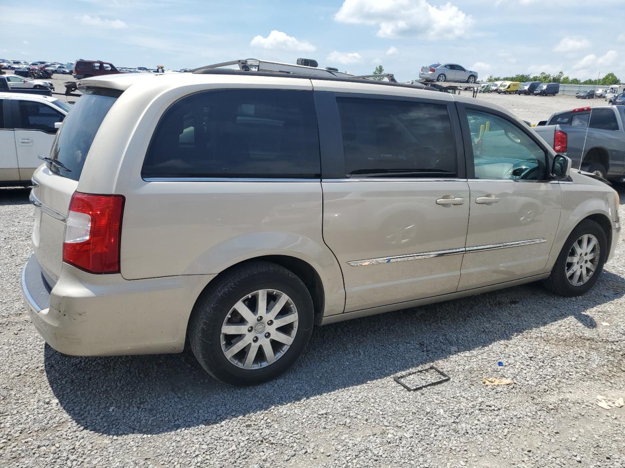 2013 Chrysler Town & Country Touring vin: 2C4RC1BGXDR744098