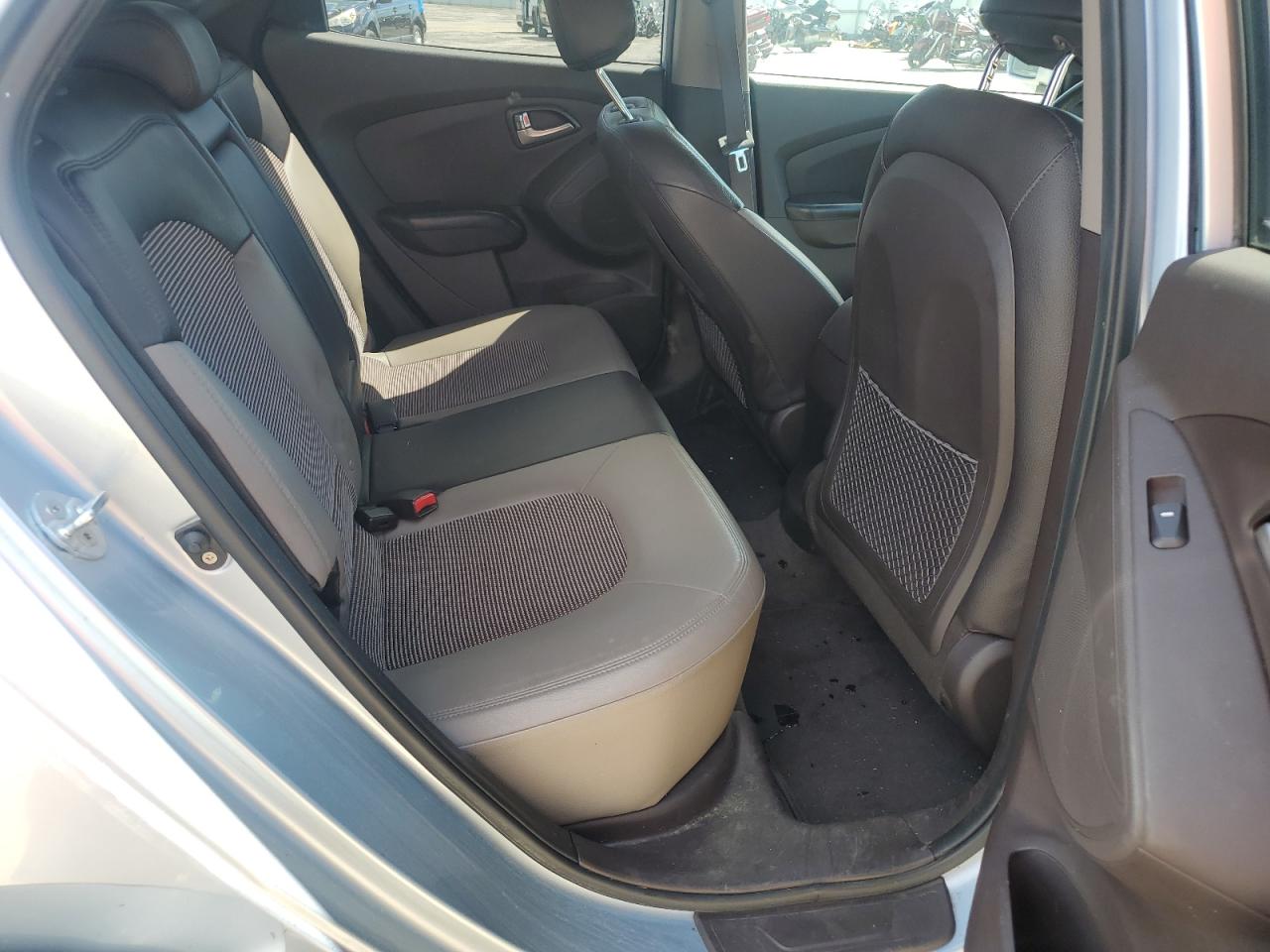 KM8JU3AC5DU627872 2013 Hyundai Tucson Gls