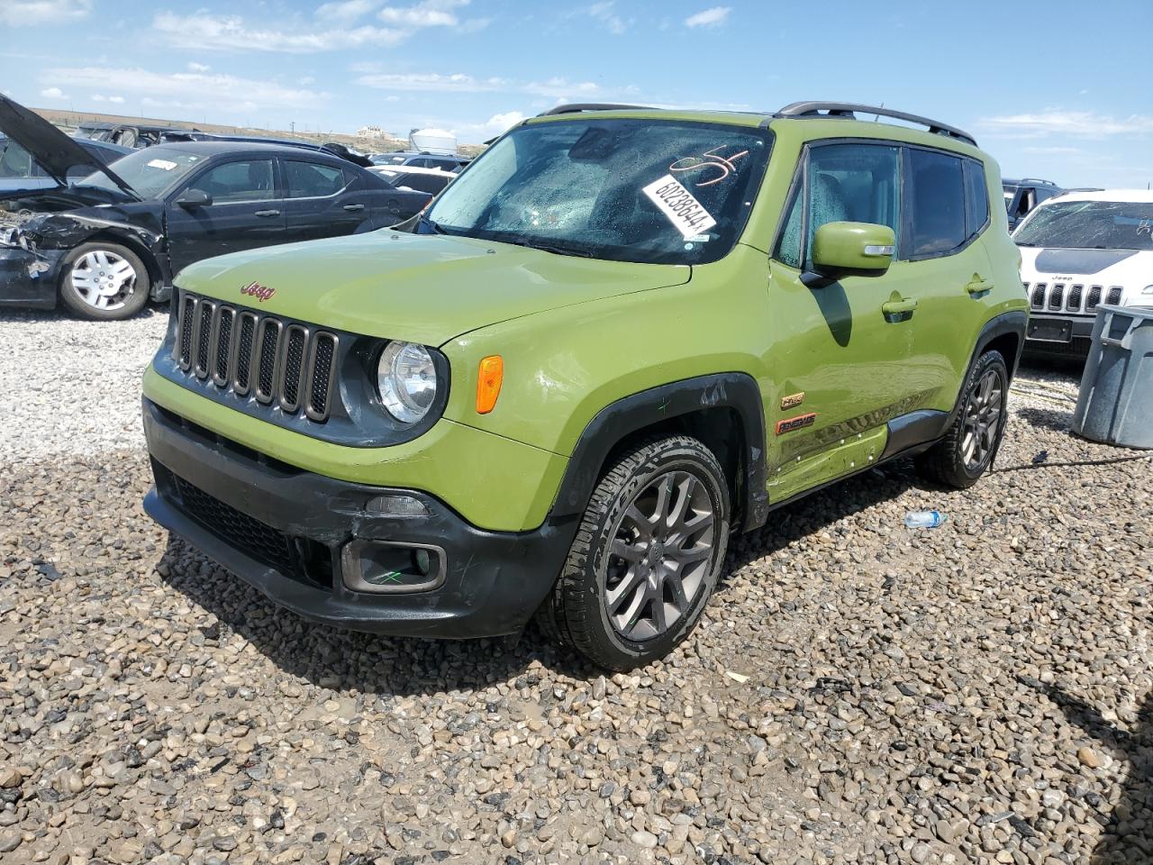 2016 Jeep Renegade Latitude vin: ZACCJABW0GPD61699