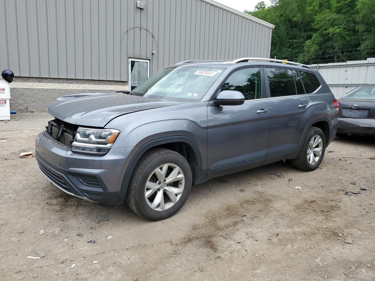 1V2HR2CA3JC507112 2018 Volkswagen Atlas