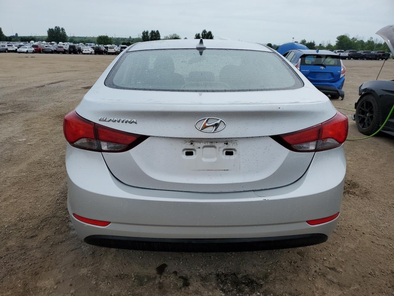 2015 Hyundai Elantra Se vin: 5NPDH4AE5FH606935