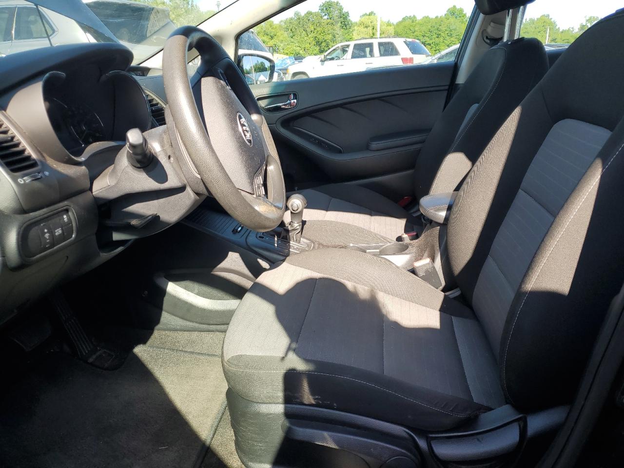 KNAFK5A85G5622271 2016 Kia Forte Lx