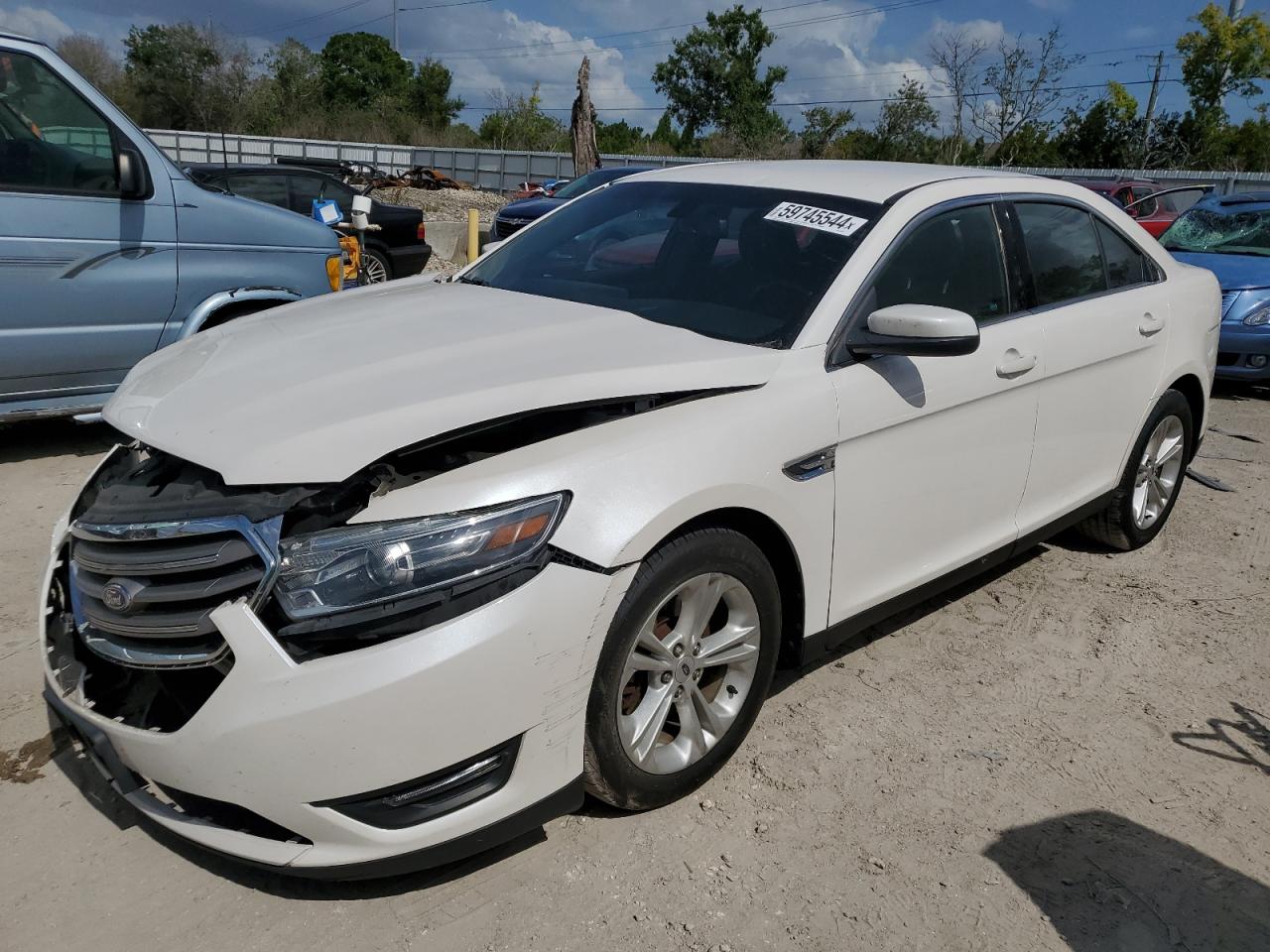 1FAHP2H89GG139619 2016 Ford Taurus Sel