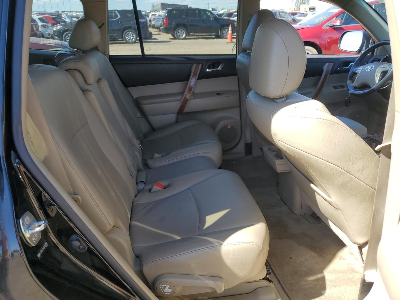 5TDYK3EH6AS003139 2010 Toyota Highlander Limited