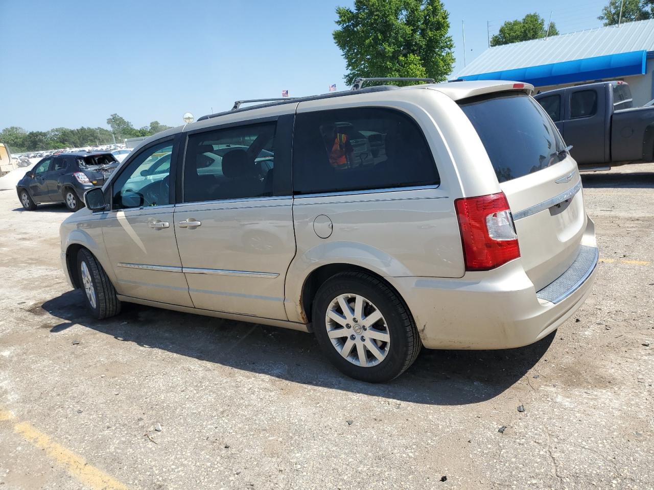 2C4RC1BG4DR588592 2013 Chrysler Town & Country Touring