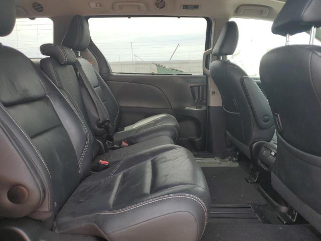 2017 TOYOTA SIENNA SE 5TDXZ3DC9HS868159