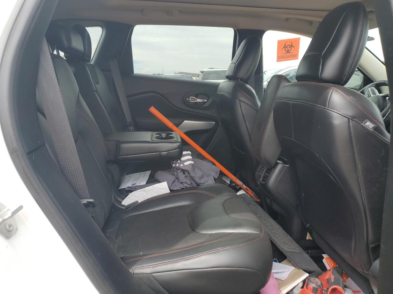 1C4PJMBS9HW580519 2017 Jeep Cherokee Trailhawk