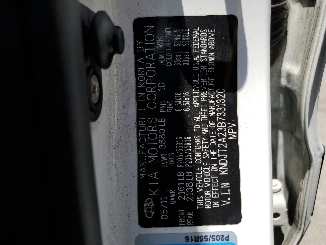 KNDJT2A23B7331320 2011 Kia Soul +