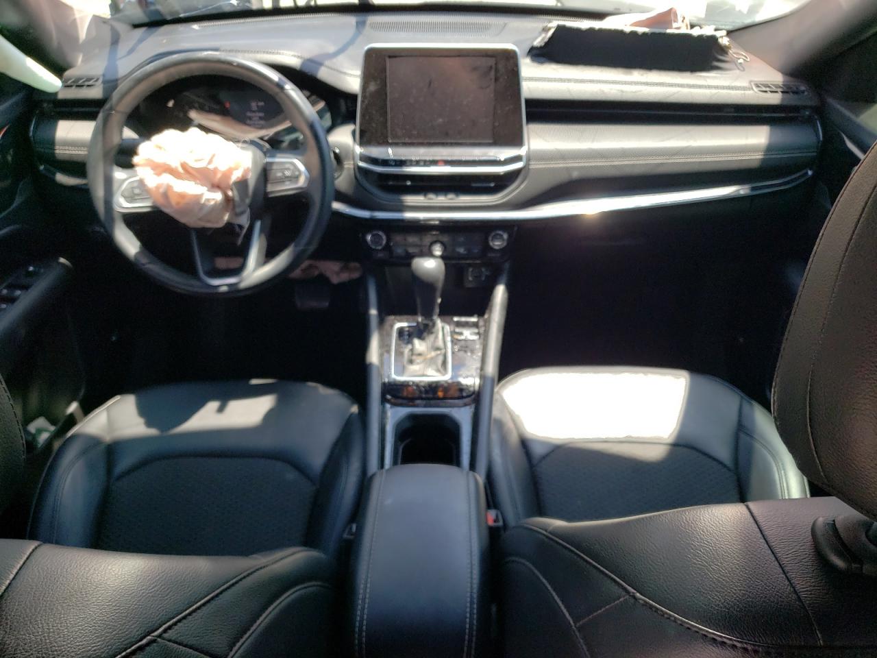 3C4NJCBB2NT172107 2022 Jeep Compass Latitude