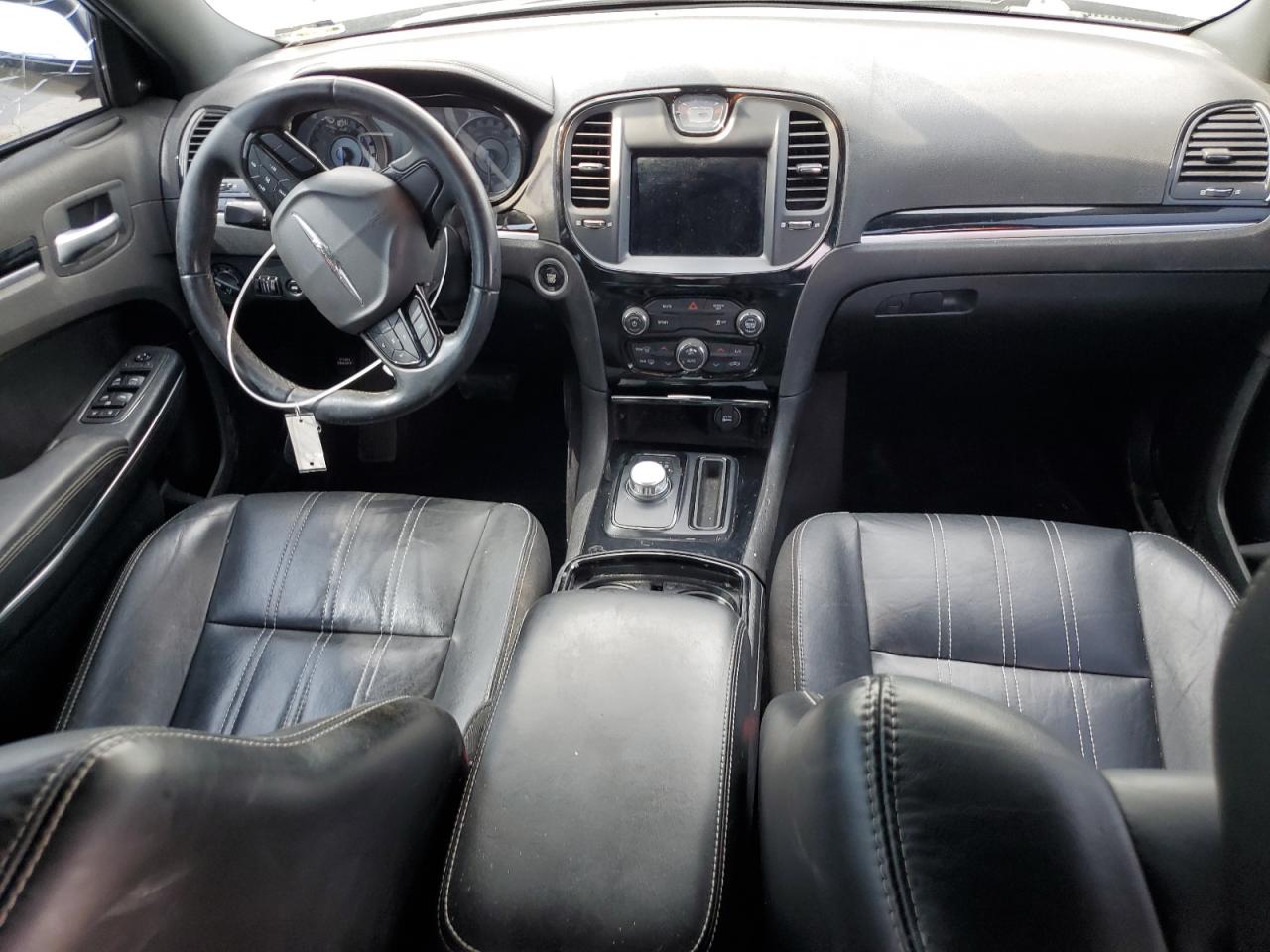 2C3CCABG1JH227199 2018 Chrysler 300 S