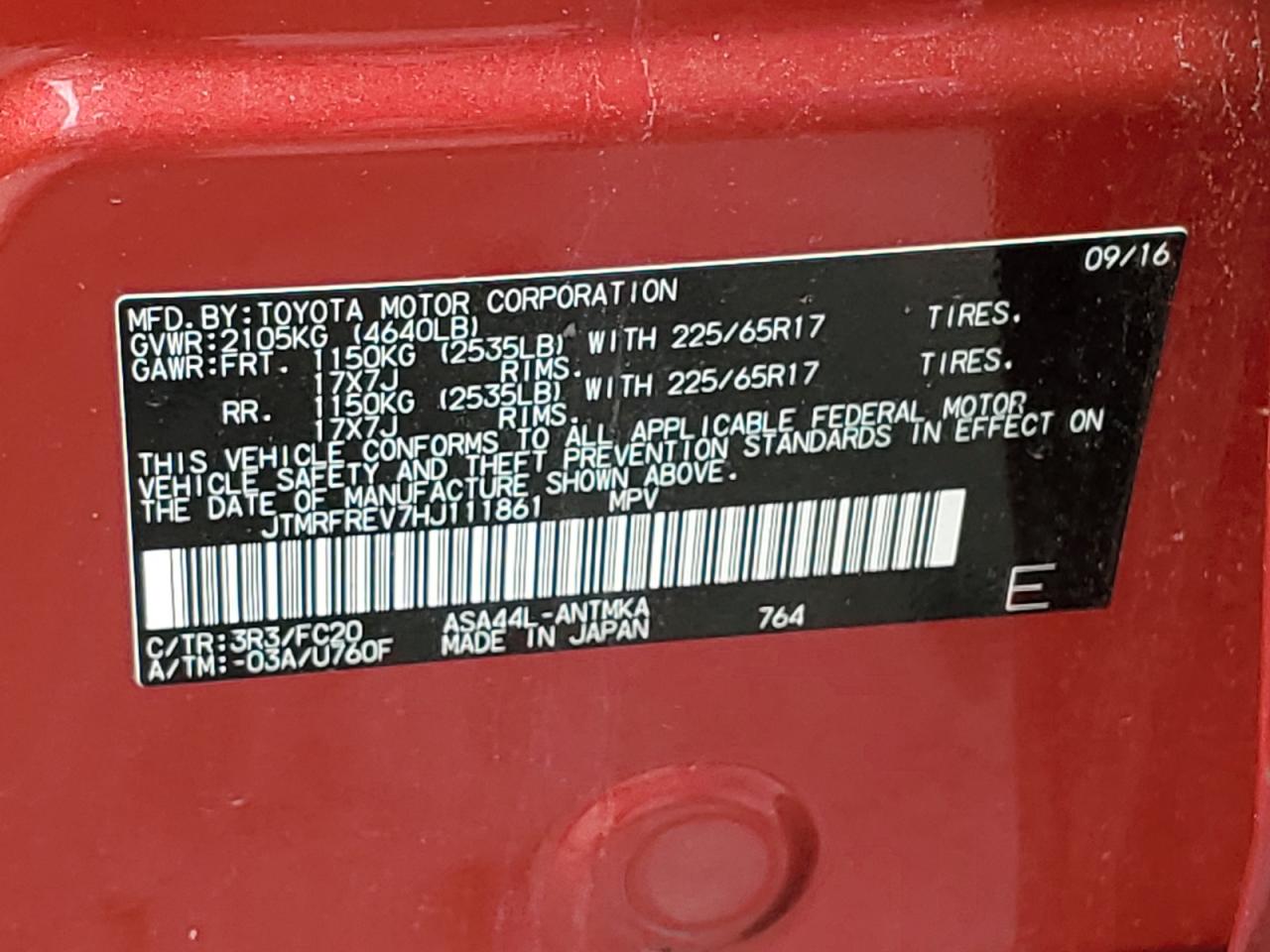 JTMRFREV7HJ111861 2017 Toyota Rav4 Xle