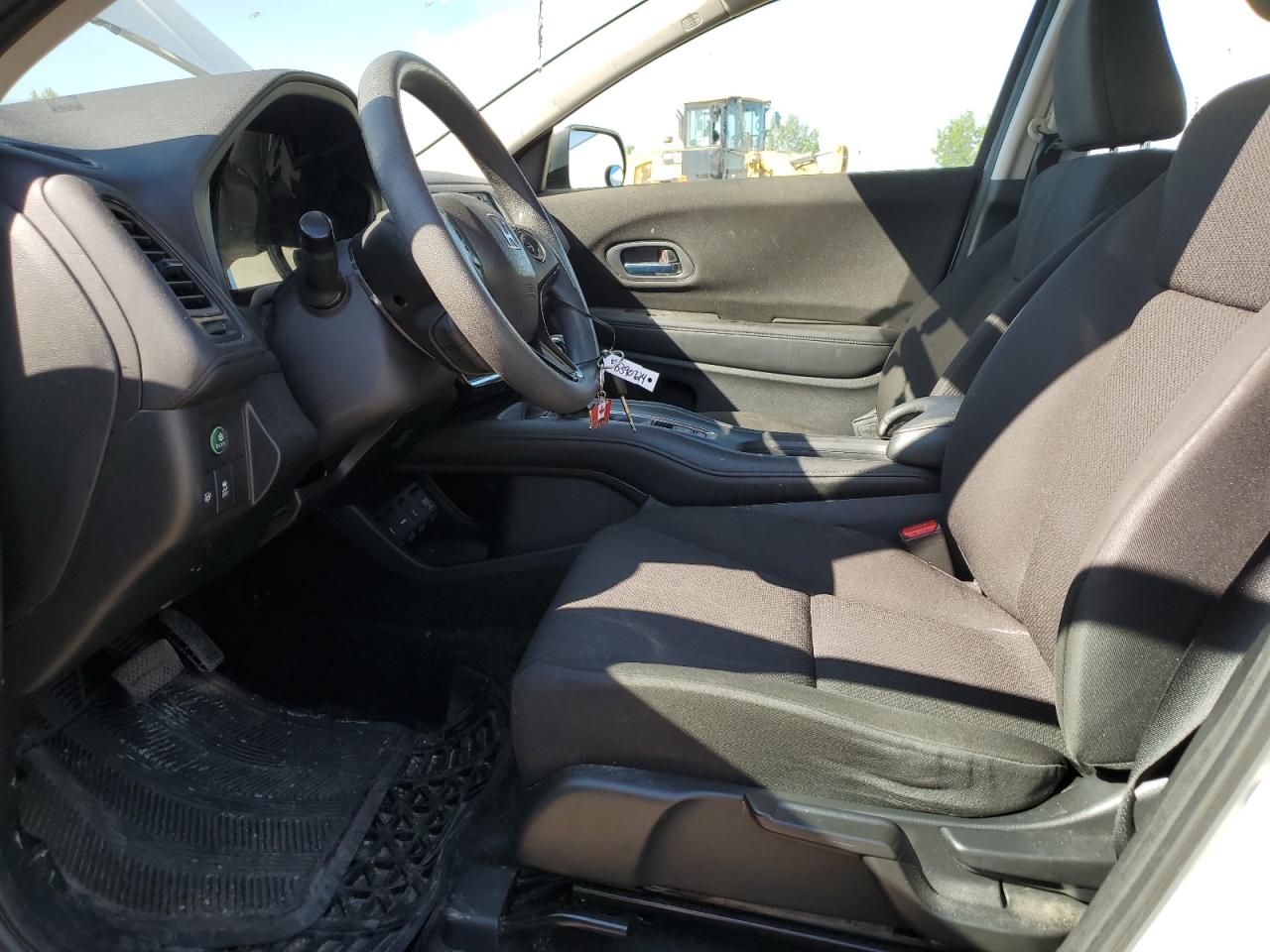 3CZRU6H32HM101752 2017 Honda Hr-V Lx