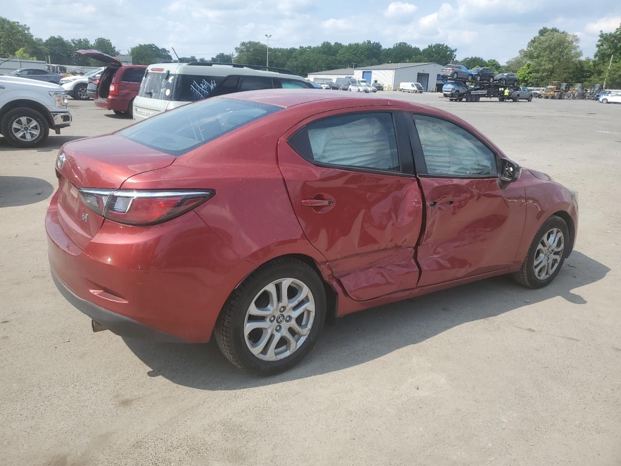 2018 Toyota Yaris Ia vin: 3MYDLBYV7JY326049