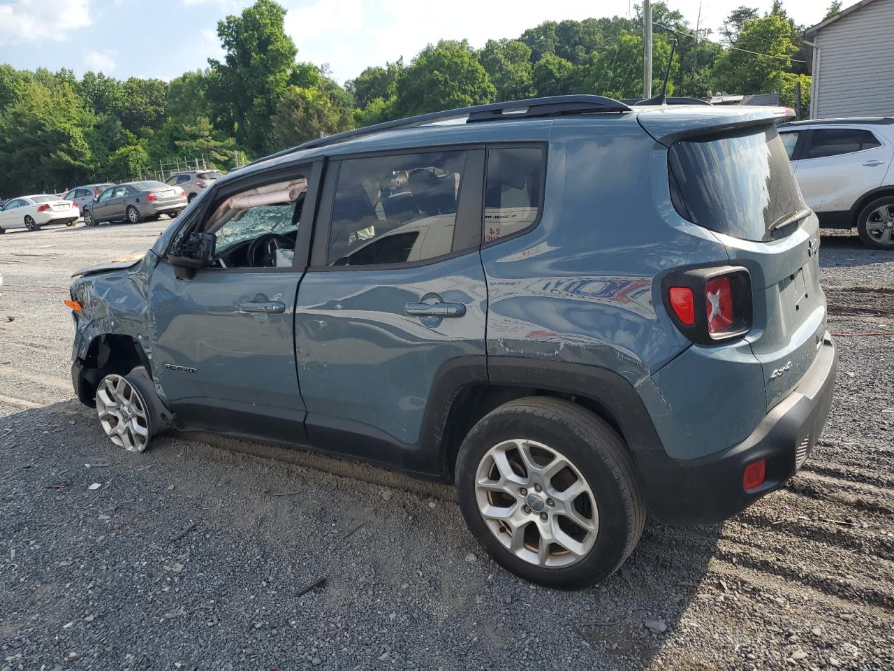 ZACCJBBB9JPJ53411 2018 Jeep Renegade Latitude