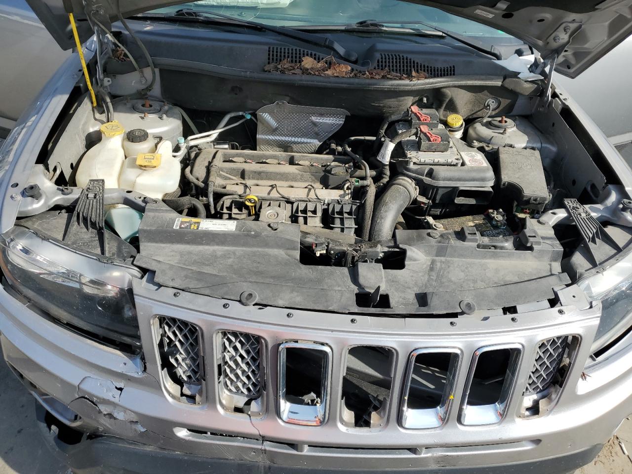 1C4NJCEA7GD807060 2016 Jeep Compass Latitude