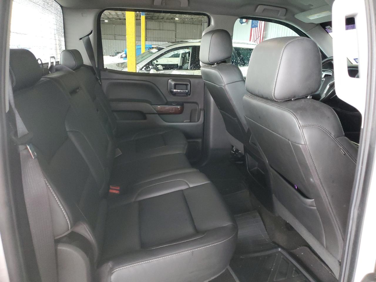 3GTP1NEC9JG437990 2018 GMC Sierra C1500 Slt