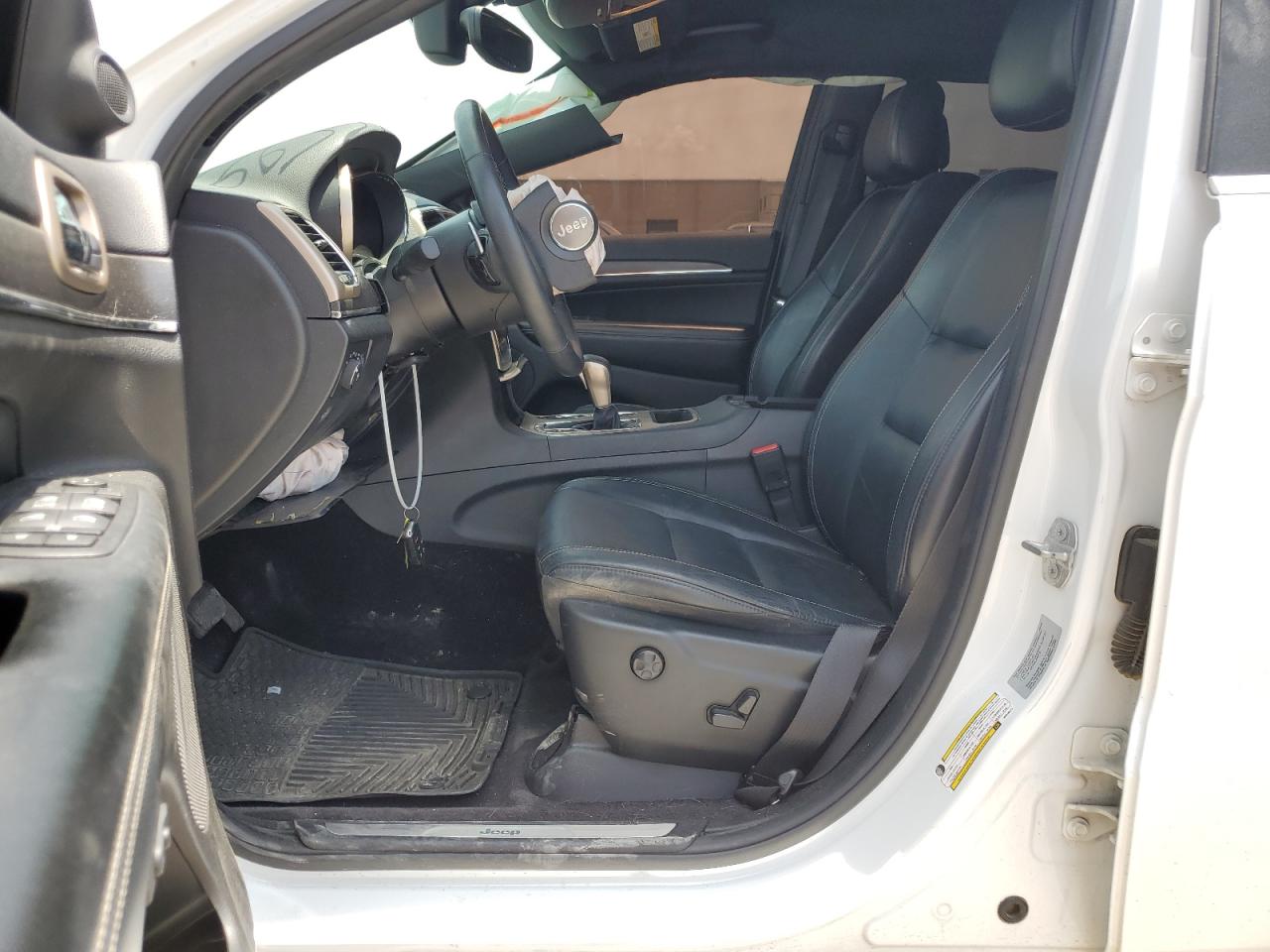 1C4RJEBG1HC610477 2017 Jeep Grand Cherokee Limited