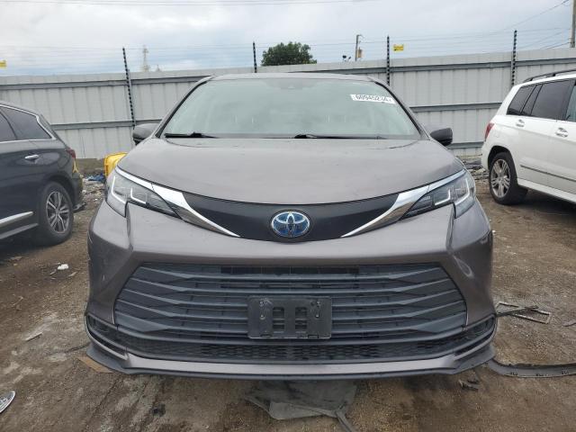 2021 TOYOTA SIENNA LE - 5TDKSKFC5MS019274