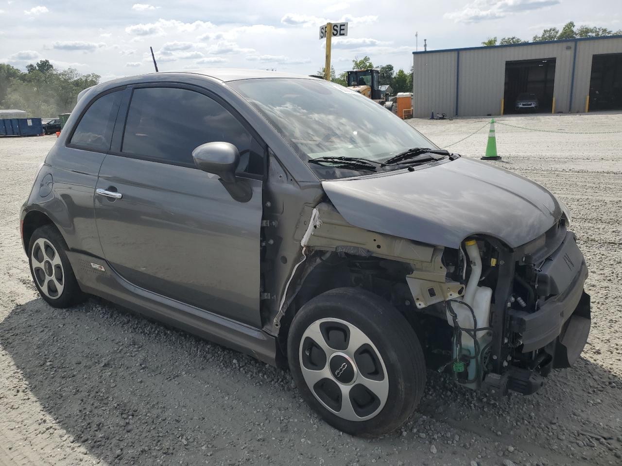 2013 Fiat 500 Electric vin: 3C3CFFGE4DT744830