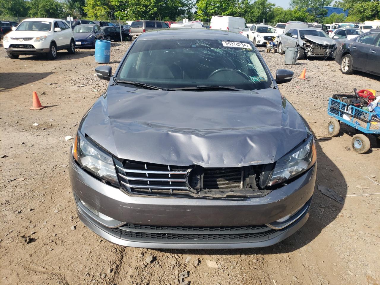 1VWCS7A35FC017762 2015 Volkswagen Passat Sel