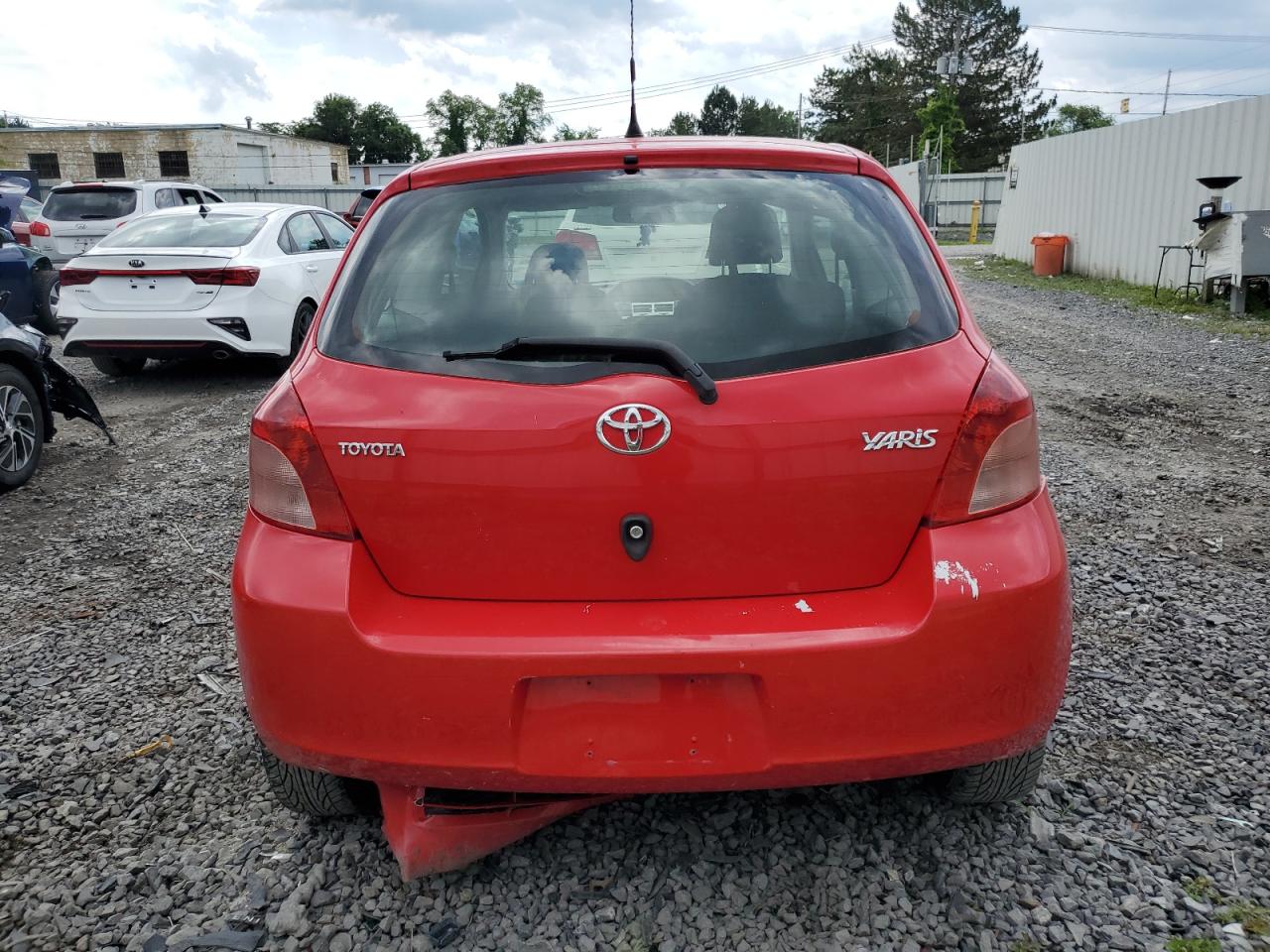 JTDJT923885198414 2008 Toyota Yaris