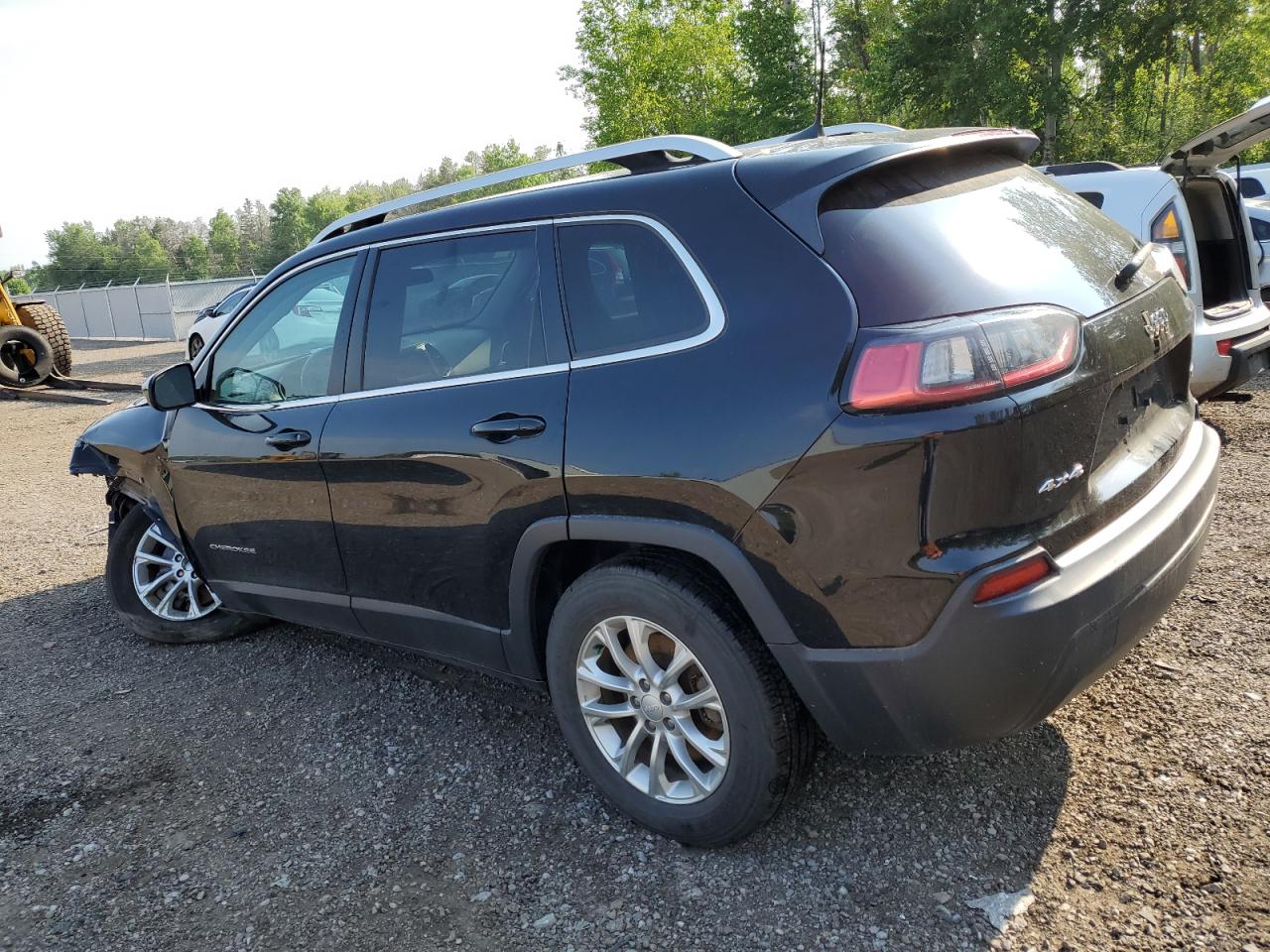 1C4PJMCB9KD279718 2019 Jeep Cherokee Latitude