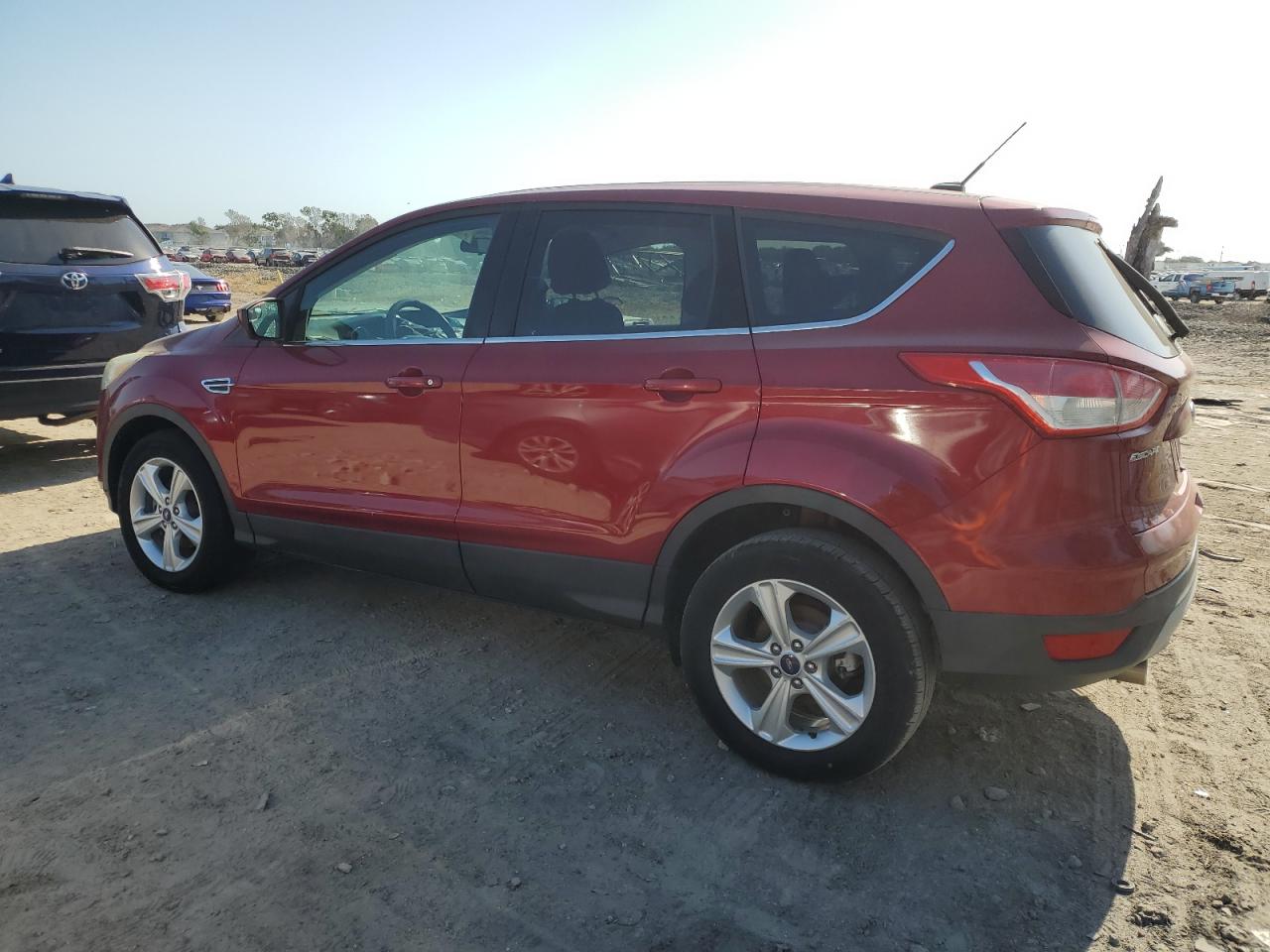 1FMCU0GX2DUA91125 2013 Ford Escape Se