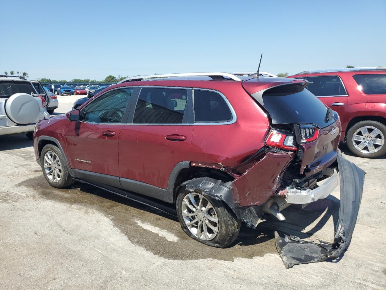 2019 Jeep CHEROKEE L, LATITUDE PLUS