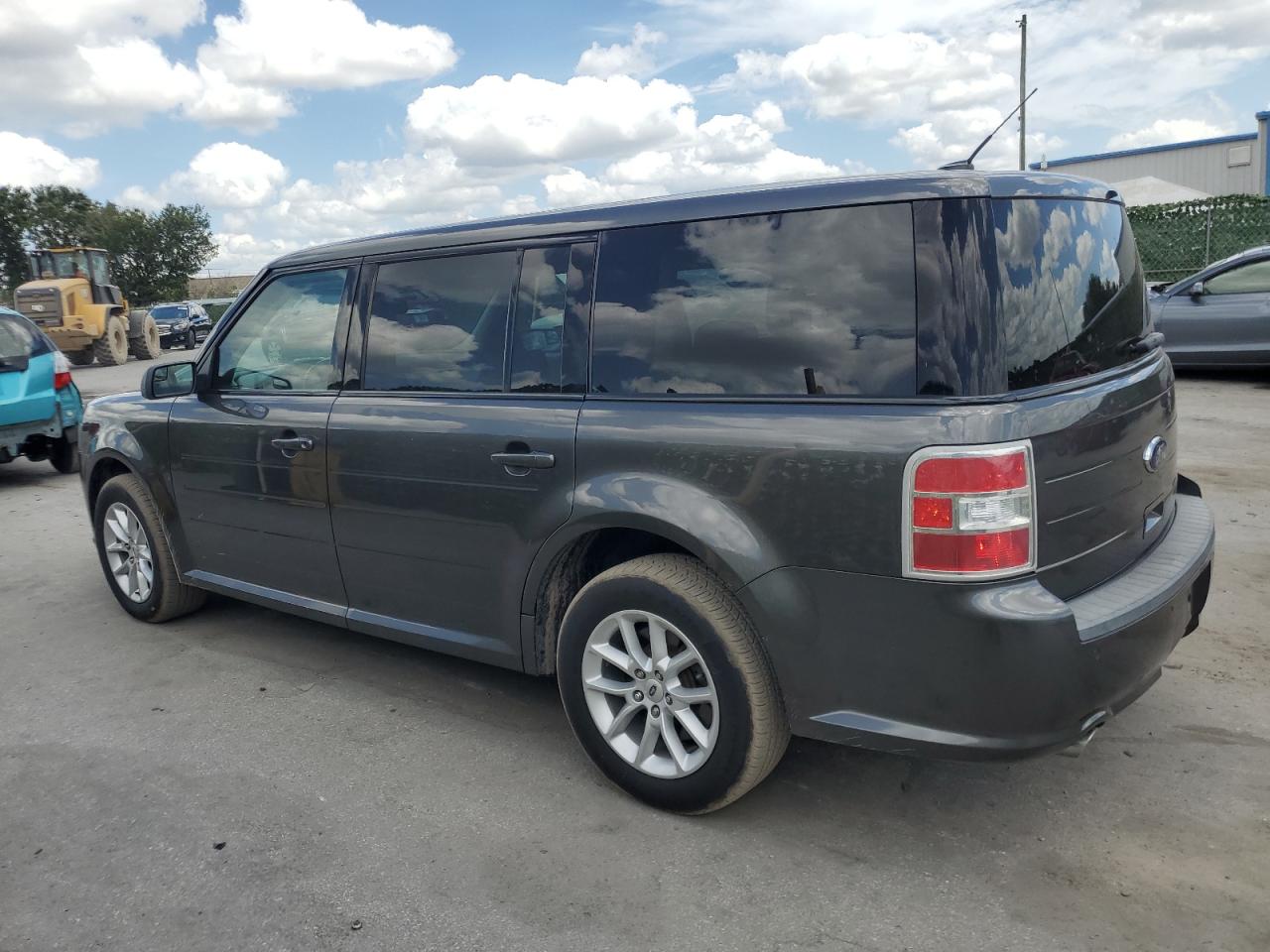 2015 Ford Flex Se vin: 2FMGK5B83FBA04555