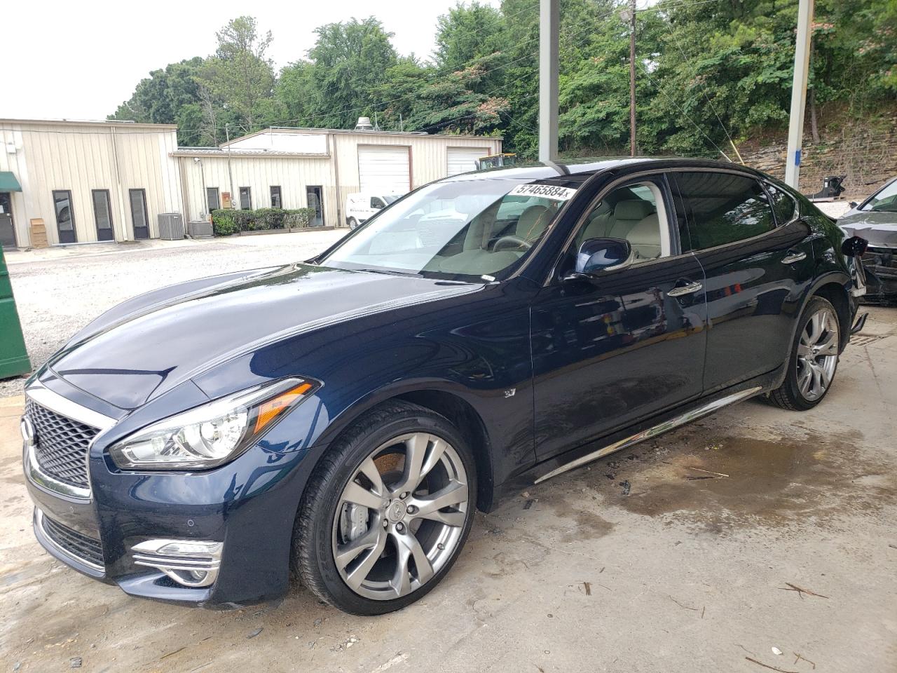 2018 Infiniti Q70L 3.7 Luxe vin: JN1BY1PP8JM330007