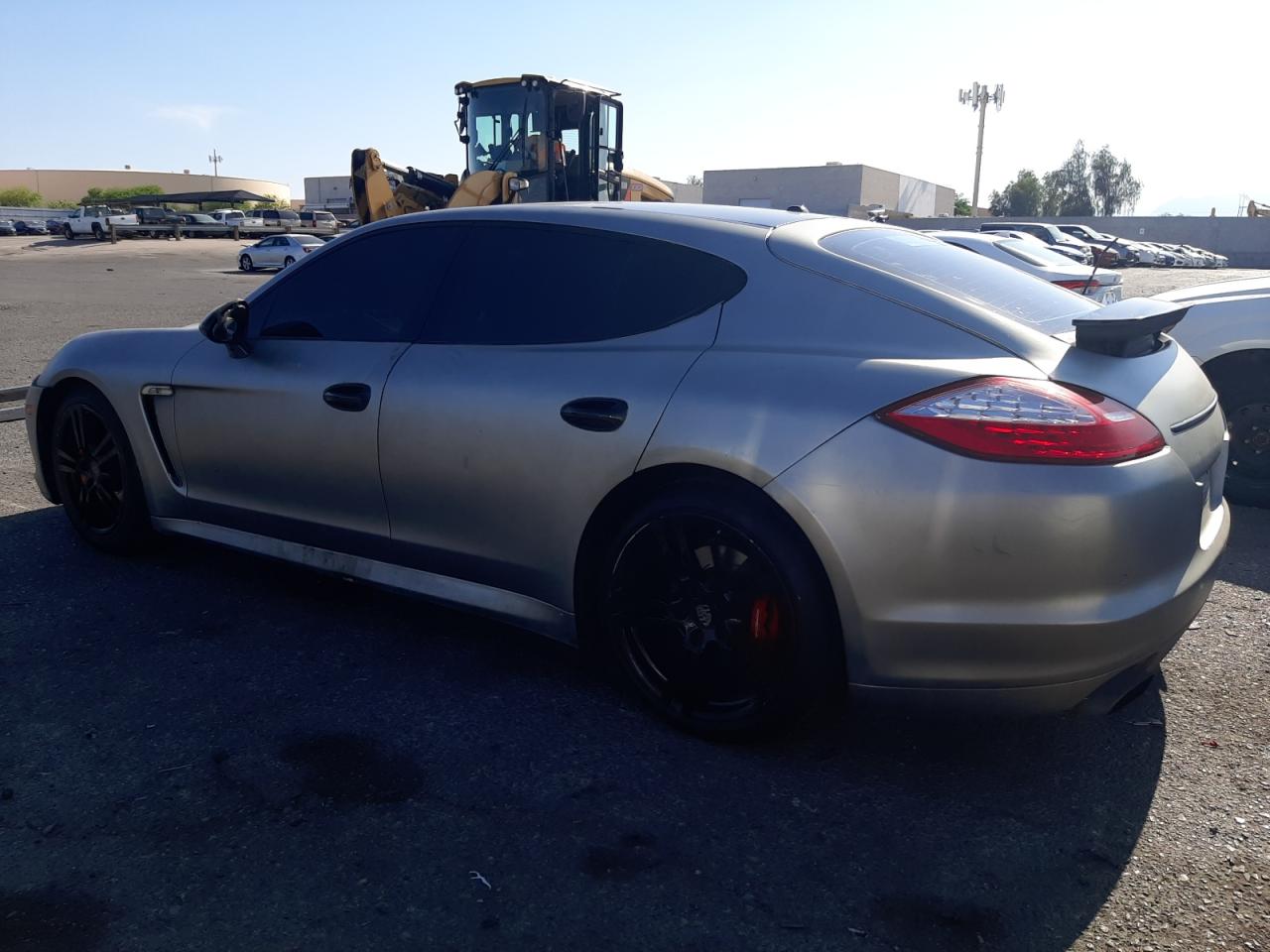 2013 Porsche Panamera 2 vin: WP0AA2A72DL012695