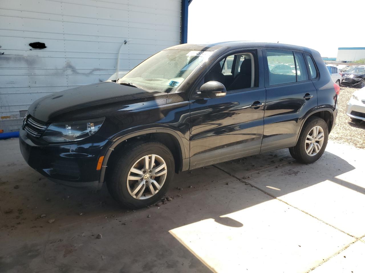 2013 Volkswagen Tiguan S vin: WVGAV3AX5DW625673