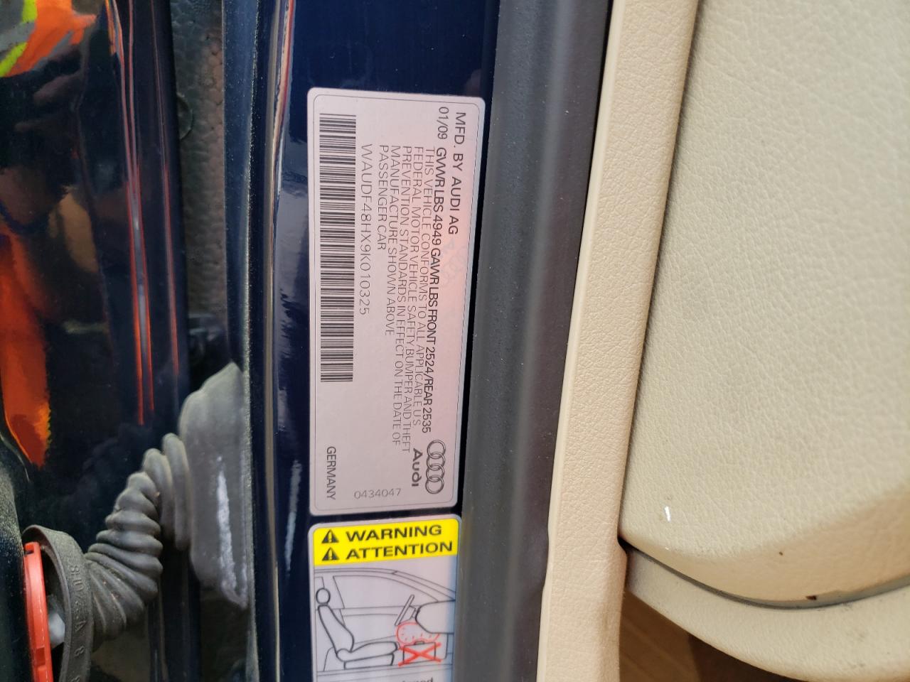 WAUDF48HX9K010325 2009 Audi A4 2.0T Cabriolet Quattro