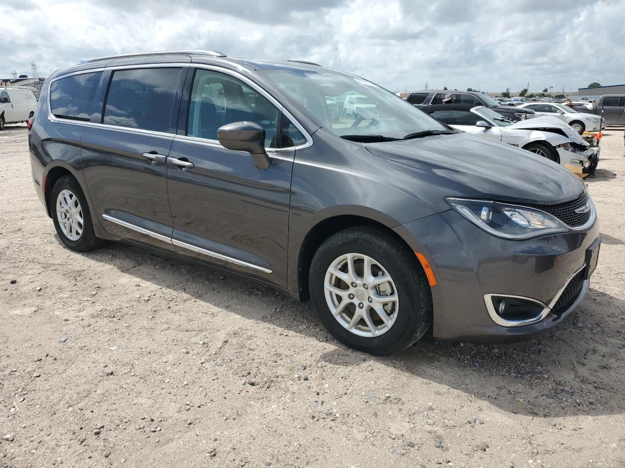 2C4RC1BG0LR172201 2020 Chrysler Pacifica Touring L