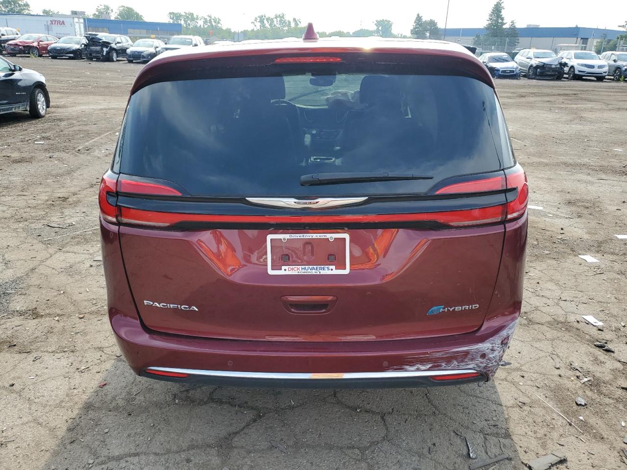 2C4RC1L71NR105639 2022 Chrysler Pacifica Hybrid Touring L