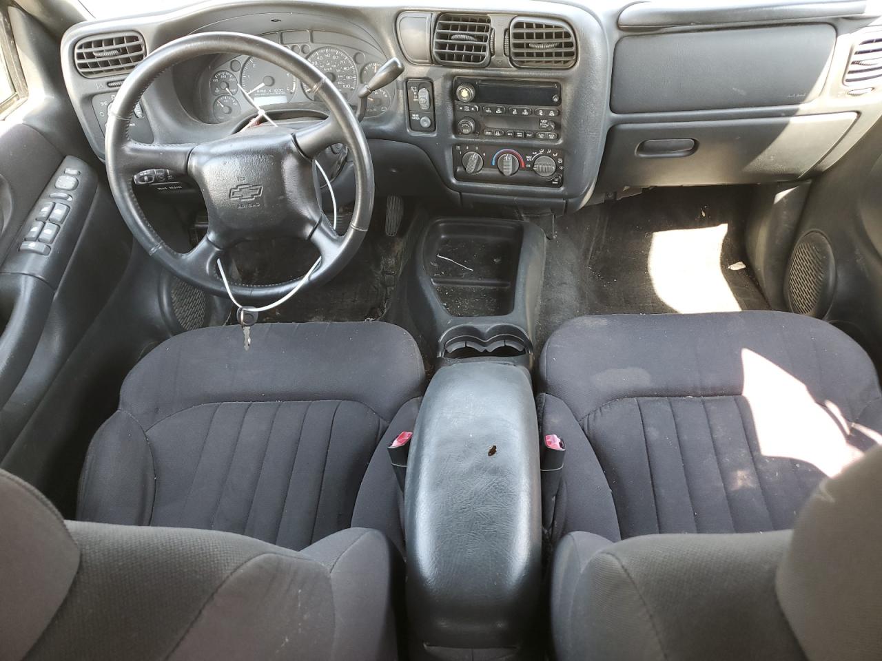 1GNCS13X04K117083 2004 Chevrolet Blazer