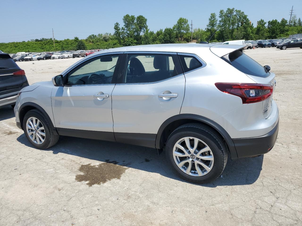 JN1BJ1AV5MW312553 2021 Nissan Rogue Sport S