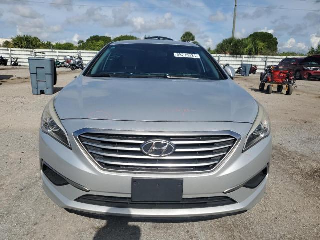 2017 Hyundai Sonata Se VIN: 5NPE24AF5HH515665 Lot: 58278324