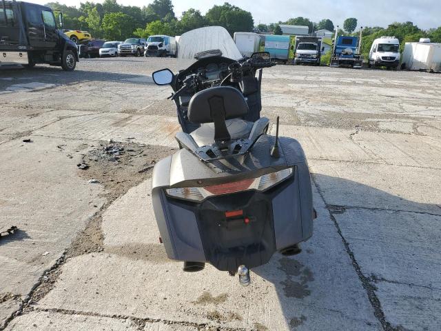 2015 HONDA GL1800 B JH2SC6816FK200370