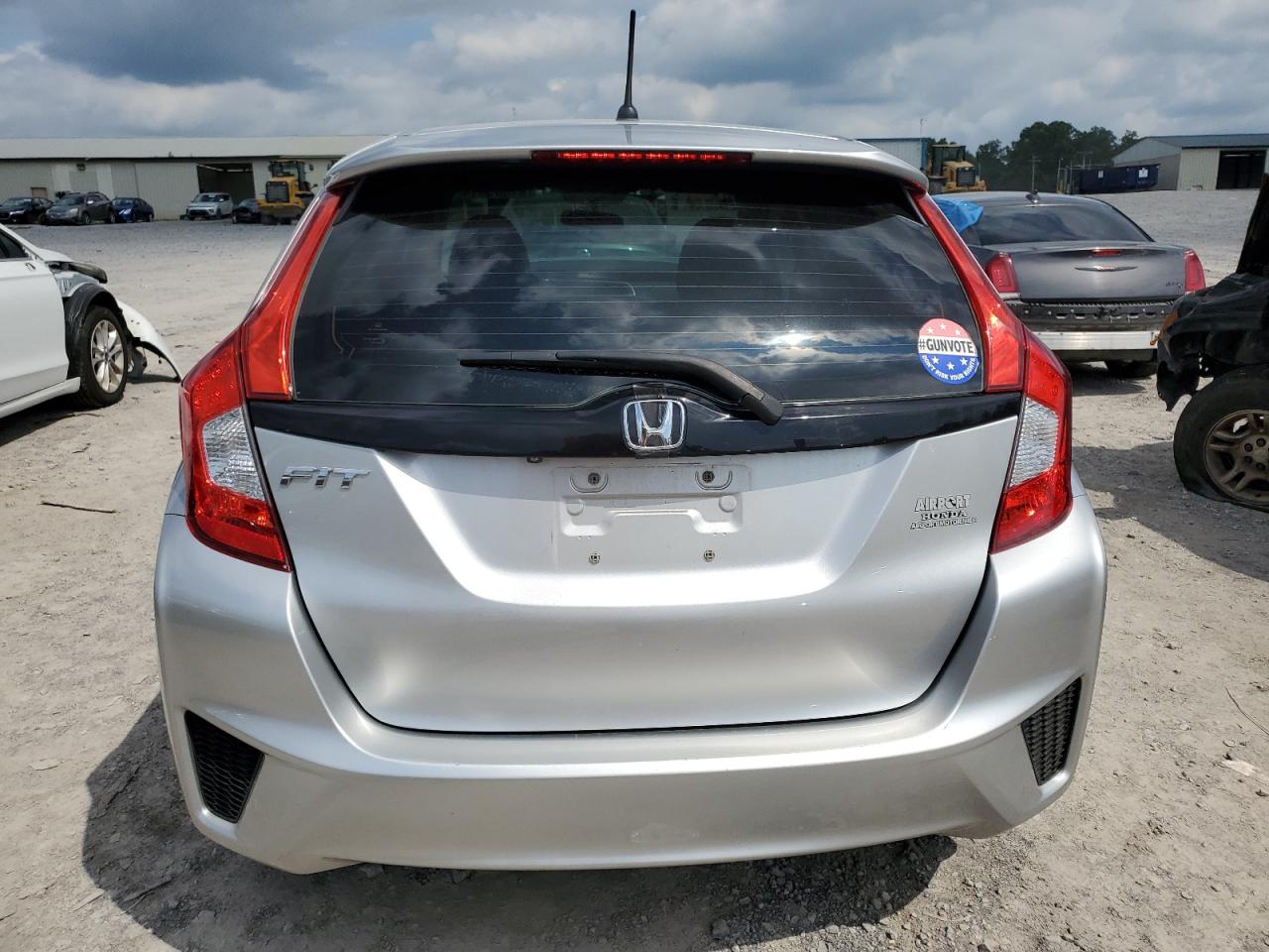 3HGGK5H51FM783889 2015 Honda Fit Lx