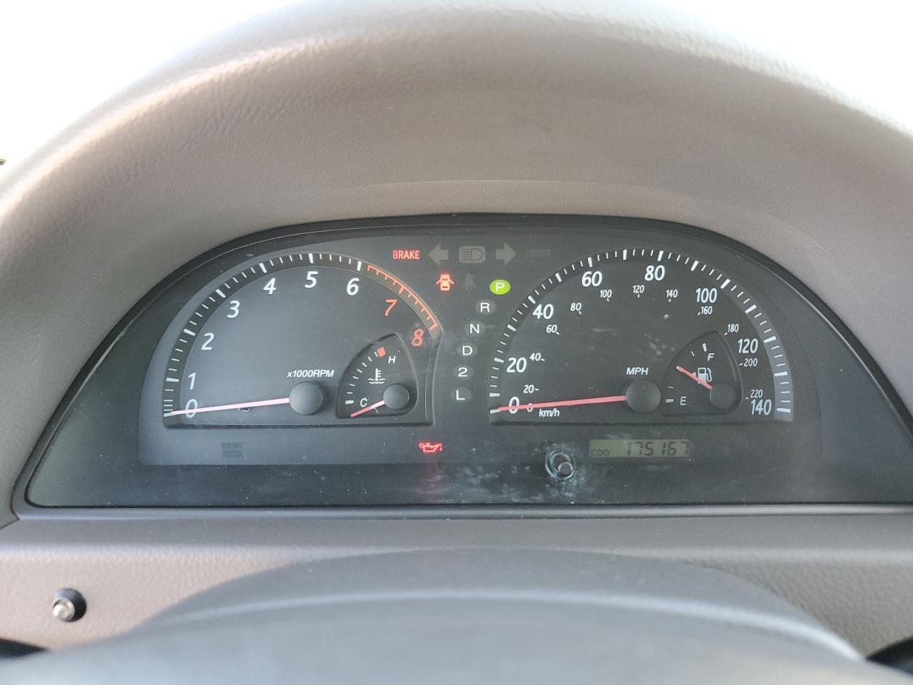 4T1BE32K54U930173 2004 Toyota Camry Le