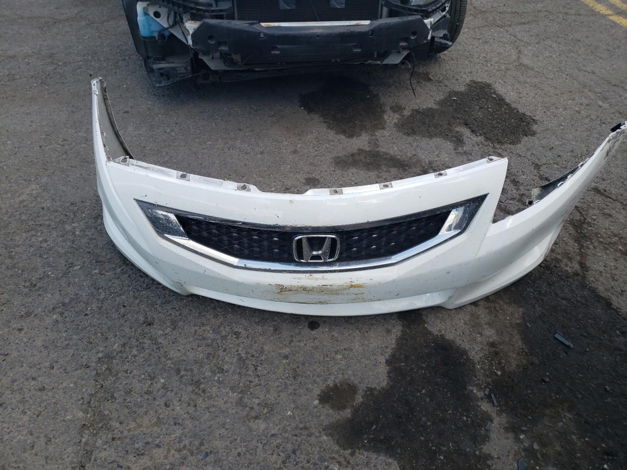 1HGCS2B86AA002306 2010 Honda Accord Exl