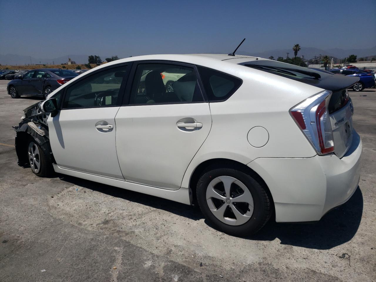 JTDKN3DU7E0357434 2014 Toyota Prius