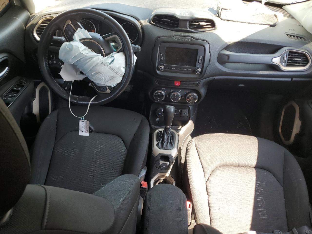 ZACCJBBT7FPC32952 2015 Jeep Renegade Latitude