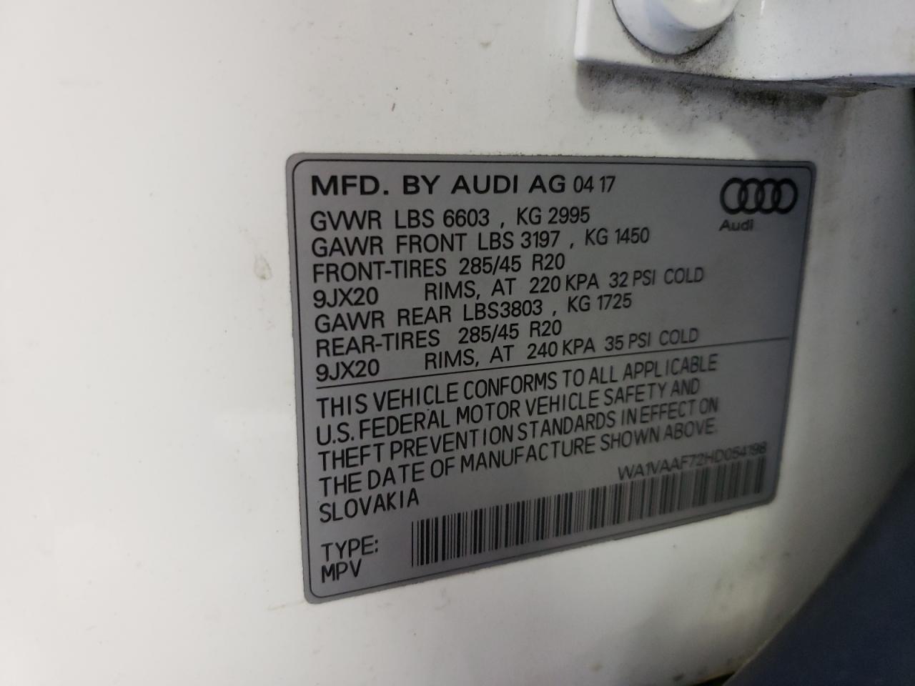 WA1VAAF72HD054198 2017 Audi Q7 Prestige