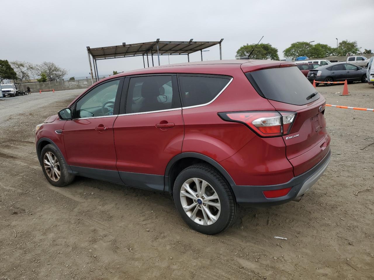 1FMCU0GD7HUE54935 2017 Ford Escape Se