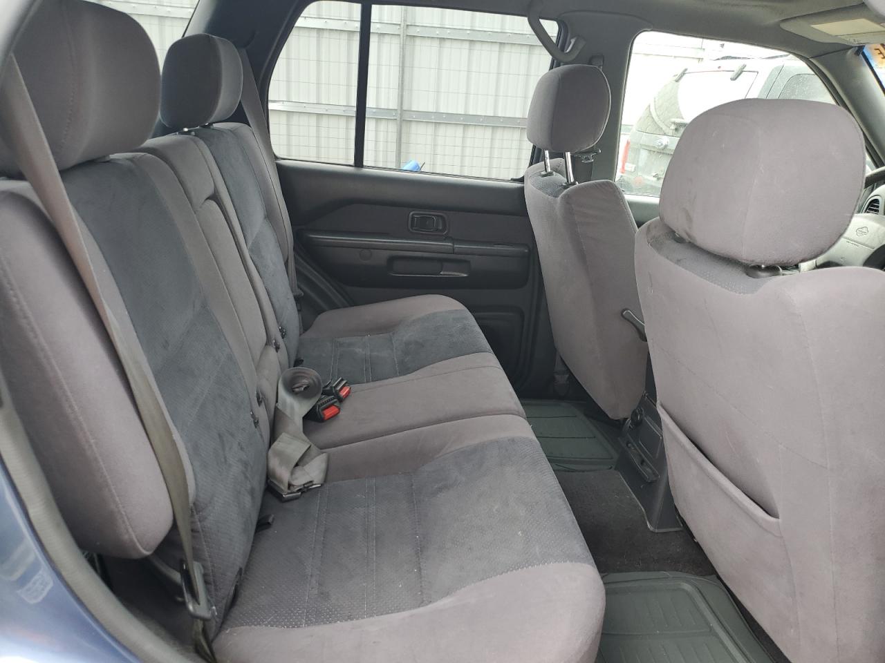 JN8AR07Y2YW439915 2000 Nissan Pathfinder Le