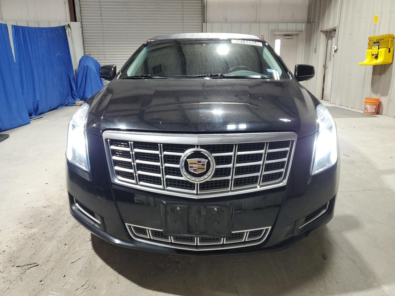 2GEXG6U32F9550386 2015 Cadillac Xts Limousine