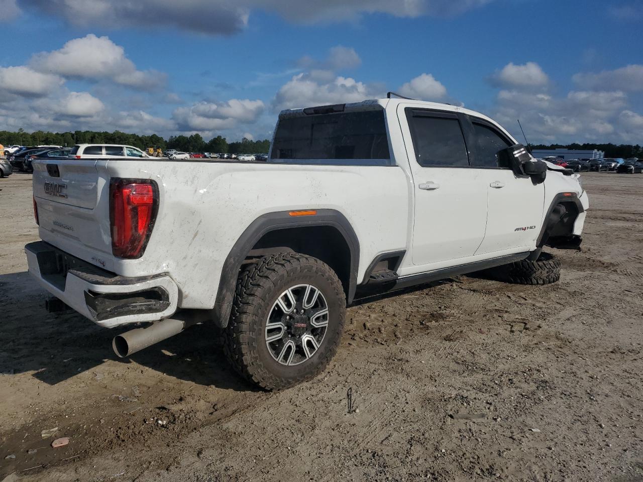 1GT49PEY1PF239515 2023 GMC Sierra K2500 At4